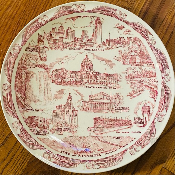 Vernon Kilns “Minnesota” State Collectible Plate Red Back Printing Offset - Picture 1 of 4